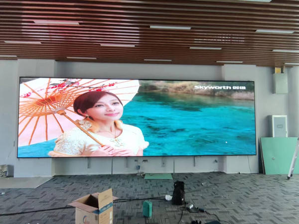 木垒哈萨克P1.53led小间距屏安装案例